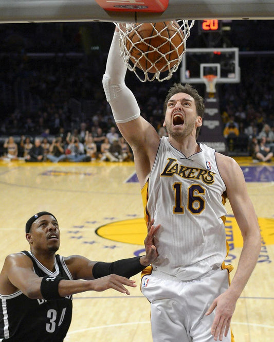 Pau Gasol & Paul Pierce Keychain Los Angeles Lakers La Spurs Basketball Nba