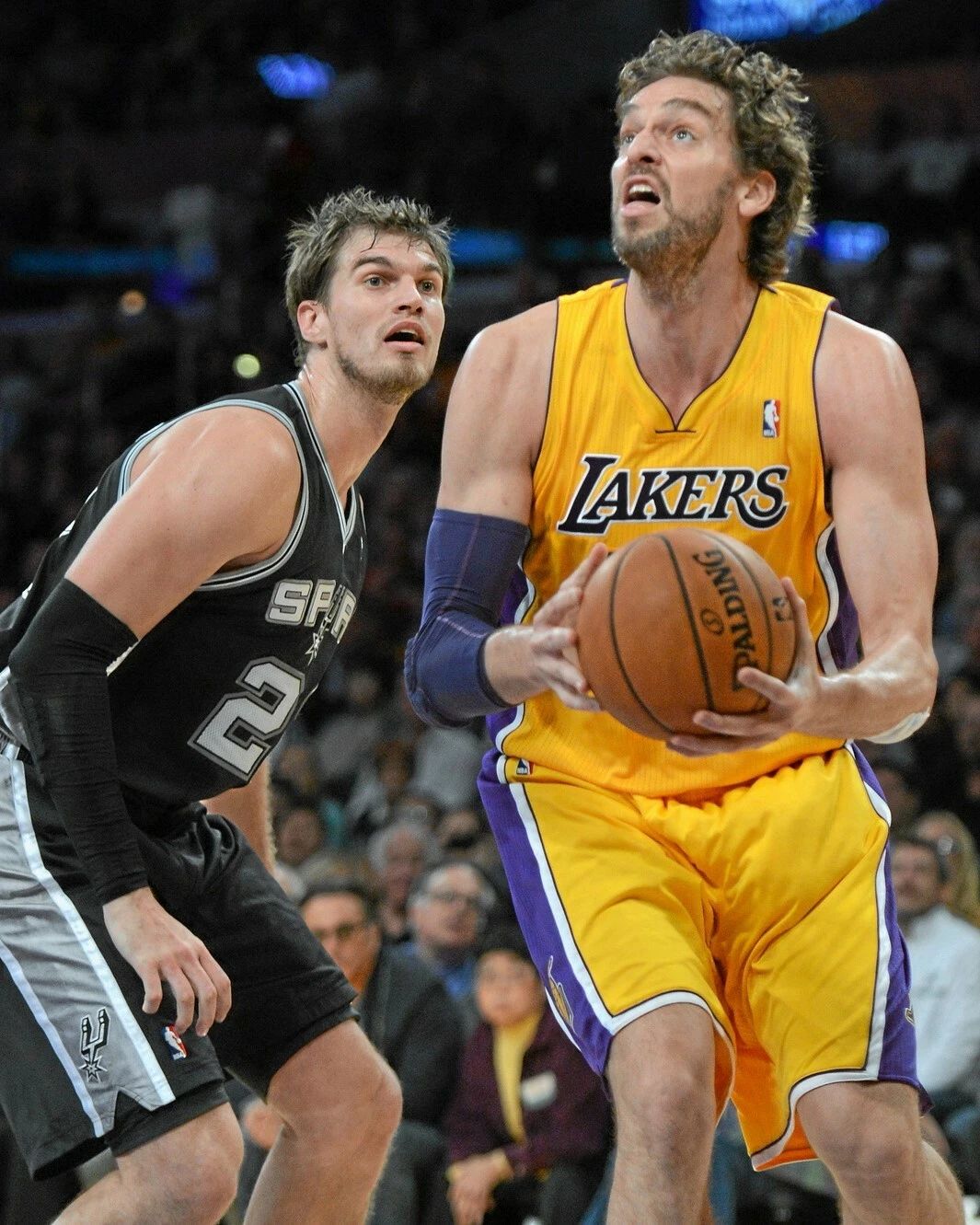 Pau Gasol Los Angeles Lakers La Basketball Nba Vs Spurs 300 PCS Jigsaw Puzzle