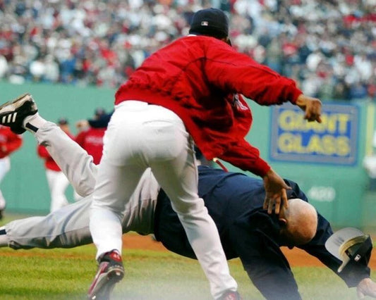 Pedro Martinez Vs Don Zimmer Keychain Boston Red Sox Yankees Baseball Picture