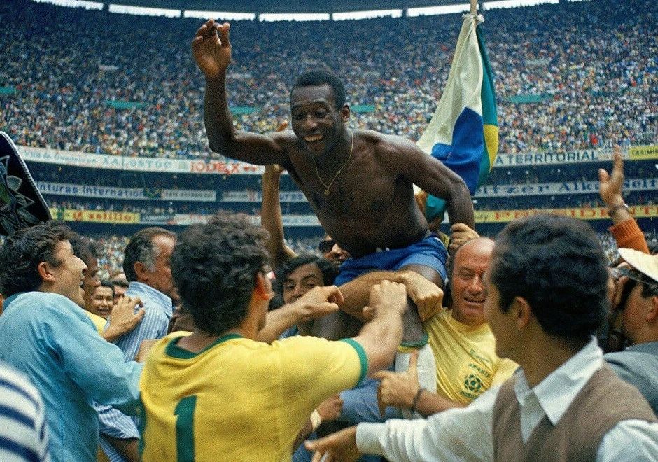 Pele After Brazil Victory Photo Picture Poster Futbol Player Athlete Celebrate