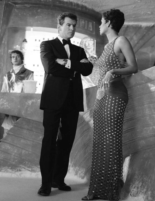 Pierce Brosnan & Halle Berry In Die Another Day Movie Photo Print