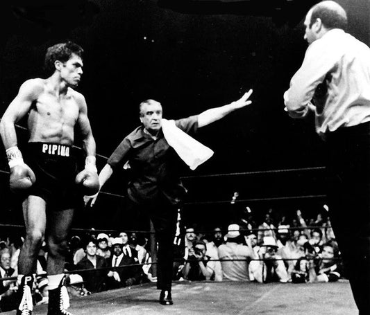 Pipino Cuevas Photo Boxing Picture With Tko