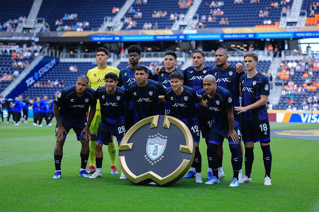 Pachuca Mexico Soccer Team International Club Championship Fans Jigsaw Puzzle