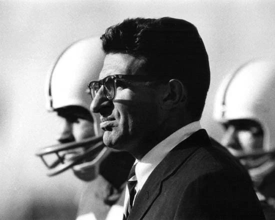 Penn State Coach Joe Paterno Glossy Keychain College Football Keychain 1