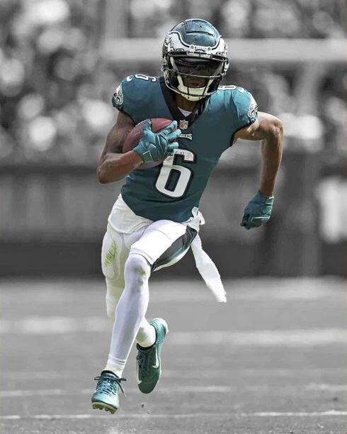 Philadelphia Eagles Devonta Smith Glossy Magnet Spotlight Football Magnet
