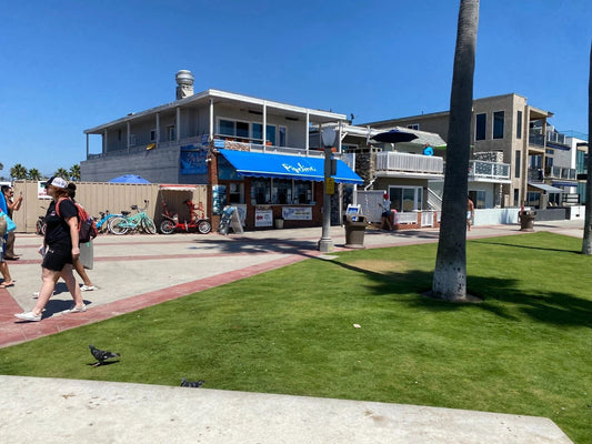 Pipeline Snack Shop By Newport Beach Pier California 2024 Picture Photo