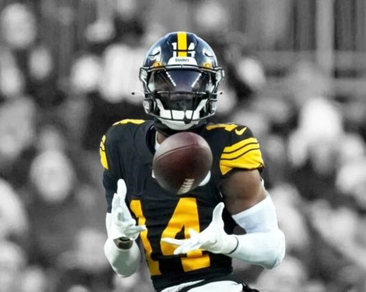 Pittsburgh Steelers George Pickens Glossy Photo Spotlight Poster Print