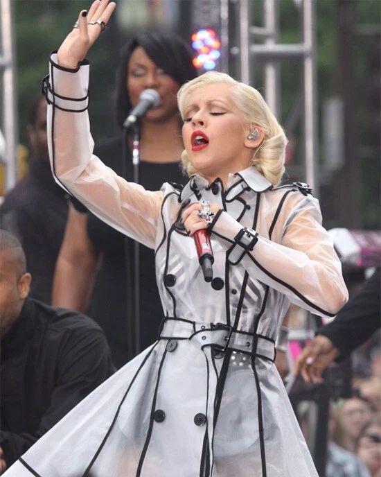 Pop Singer Christina Aguilera Glossy Magnet Music Print Dance Singer Magnet