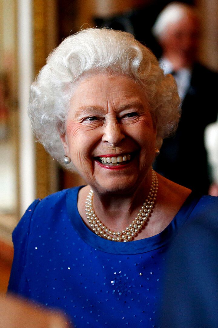 Queen Elizabeth Ii High Governor Jigsaw Puzzle Print Jigsaw Puzzle