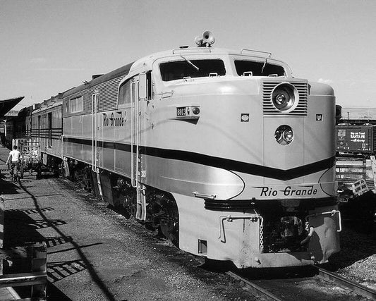Rio Grande & Western Railroad Locomotive Train Retro Magnet Magnet