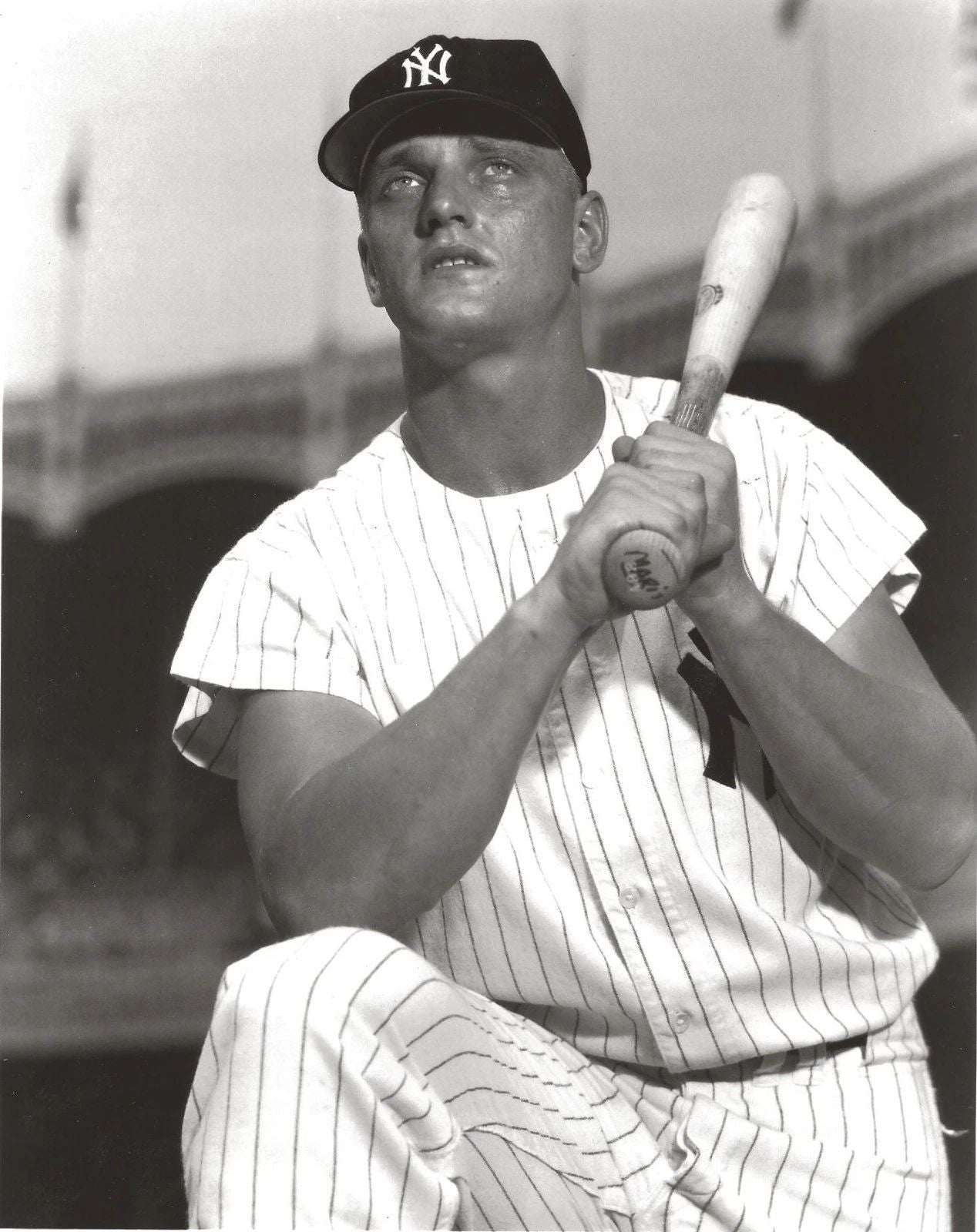 Roger Maris Photo New York Yankees Baseball Picture Mlb Bat On Shoulder