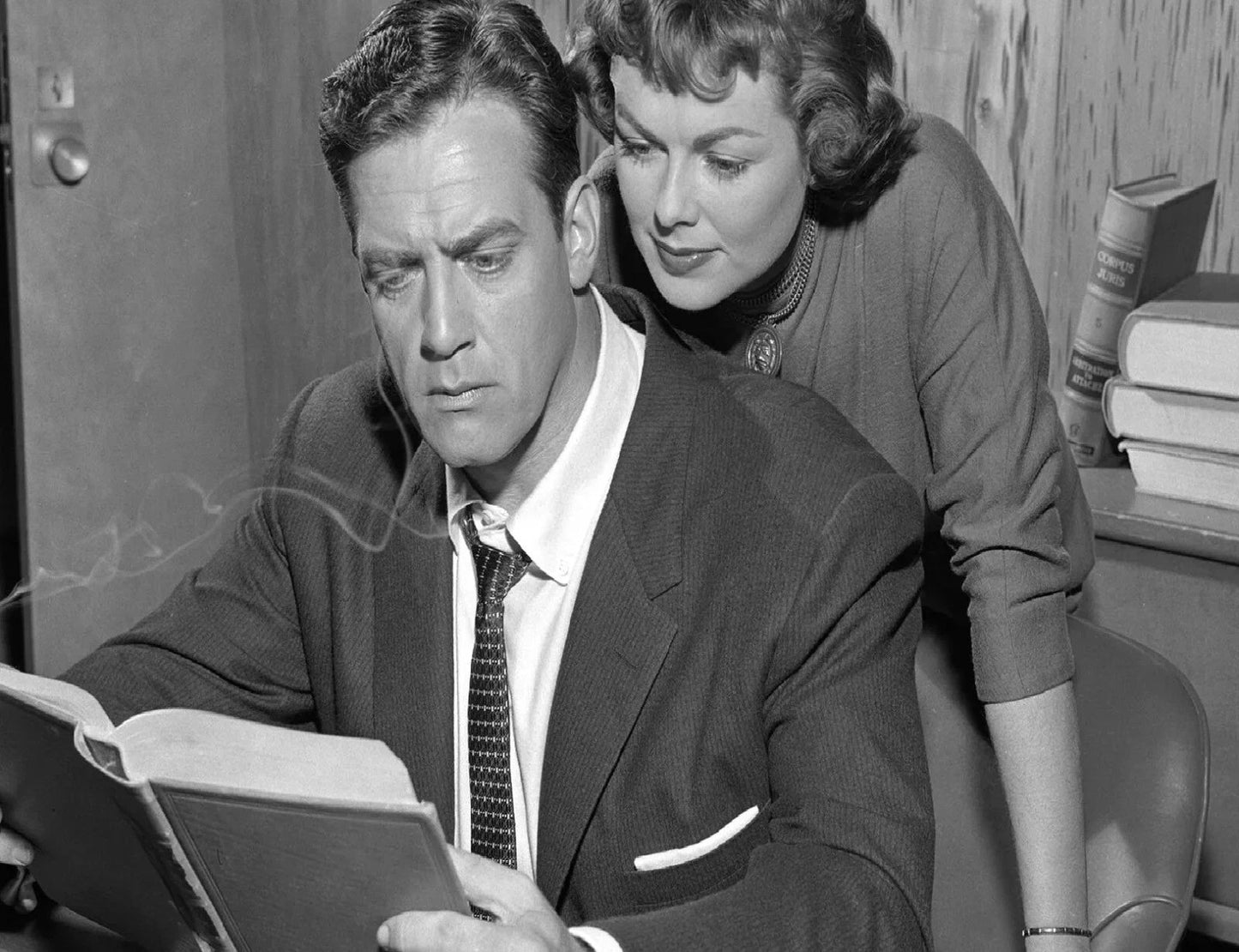 Raymond Burr Barbara Hale In Perry Mason Magnet Picture Magnet Print