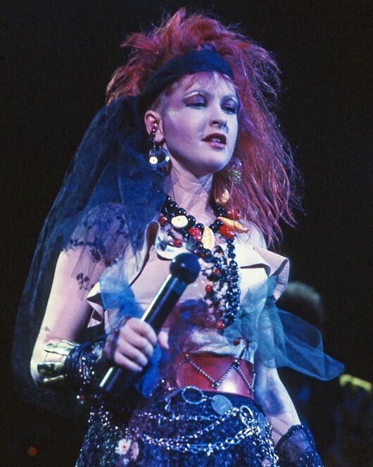 Rock And Pop Singer Cyndi Lauper Glossy Keychain Cindy Blues Soul Keychain