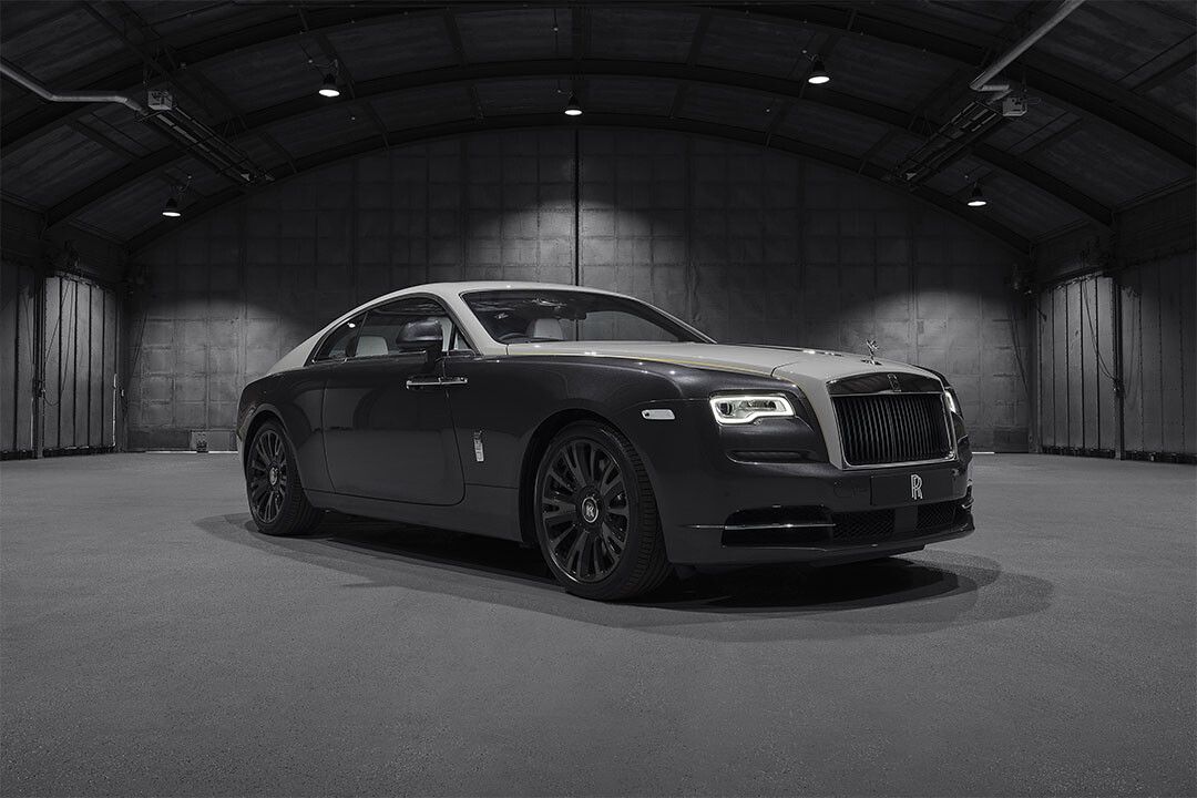 Rolls Royce Wraith Eagle Viii Expensive Car Jigsaw Puzzle