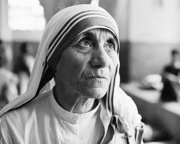 Roman Catholic Nun Mother Teresa Glossy Magnet History Magnet 3
