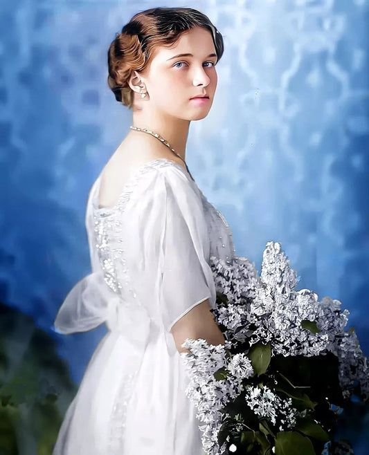 Russian Grand Duchess Olga Romanov Classic Portrait Picture Photo