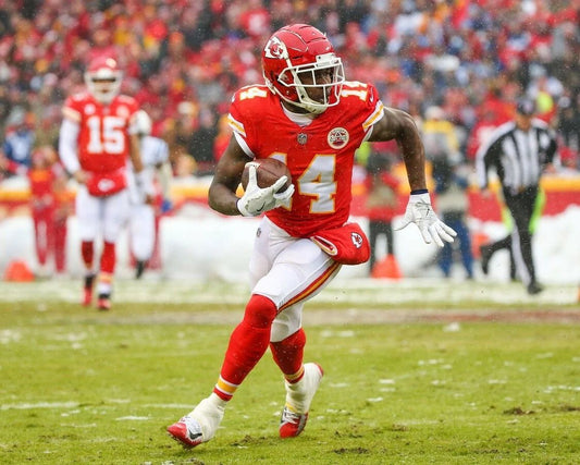 Sammy Watkins Photo Kansas City Chiefs Kc Picture Nfl Football With Ball