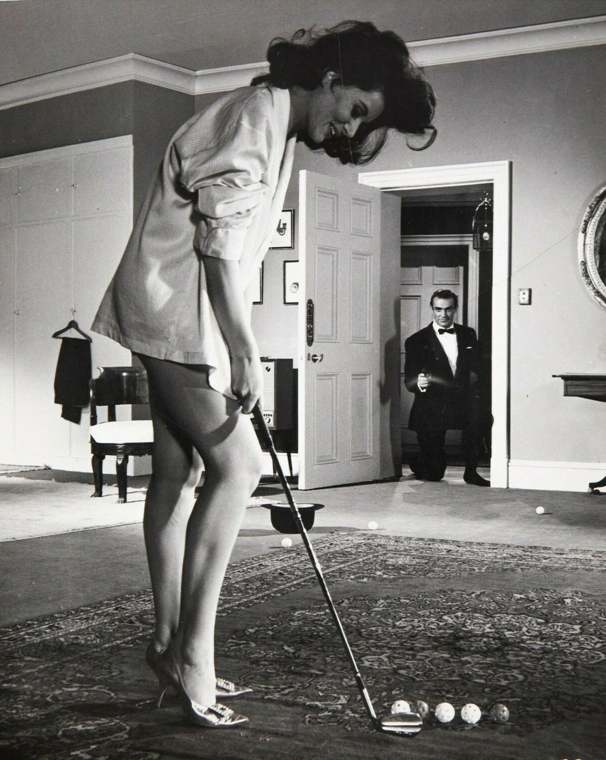 Sean Connery & Eunice Gayson In 1962 Movie Dr. No Publicity Photo