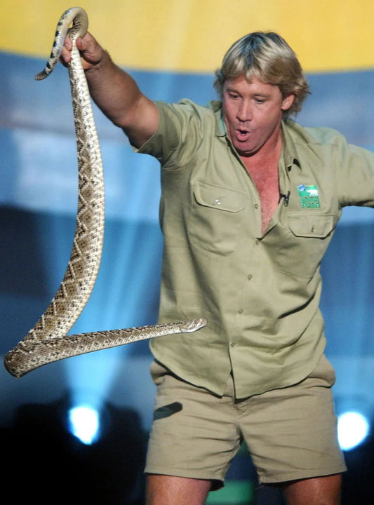 Steve Irwin The Crocodile Hunter & A Snake Publicity Picture Magnet 5X 7