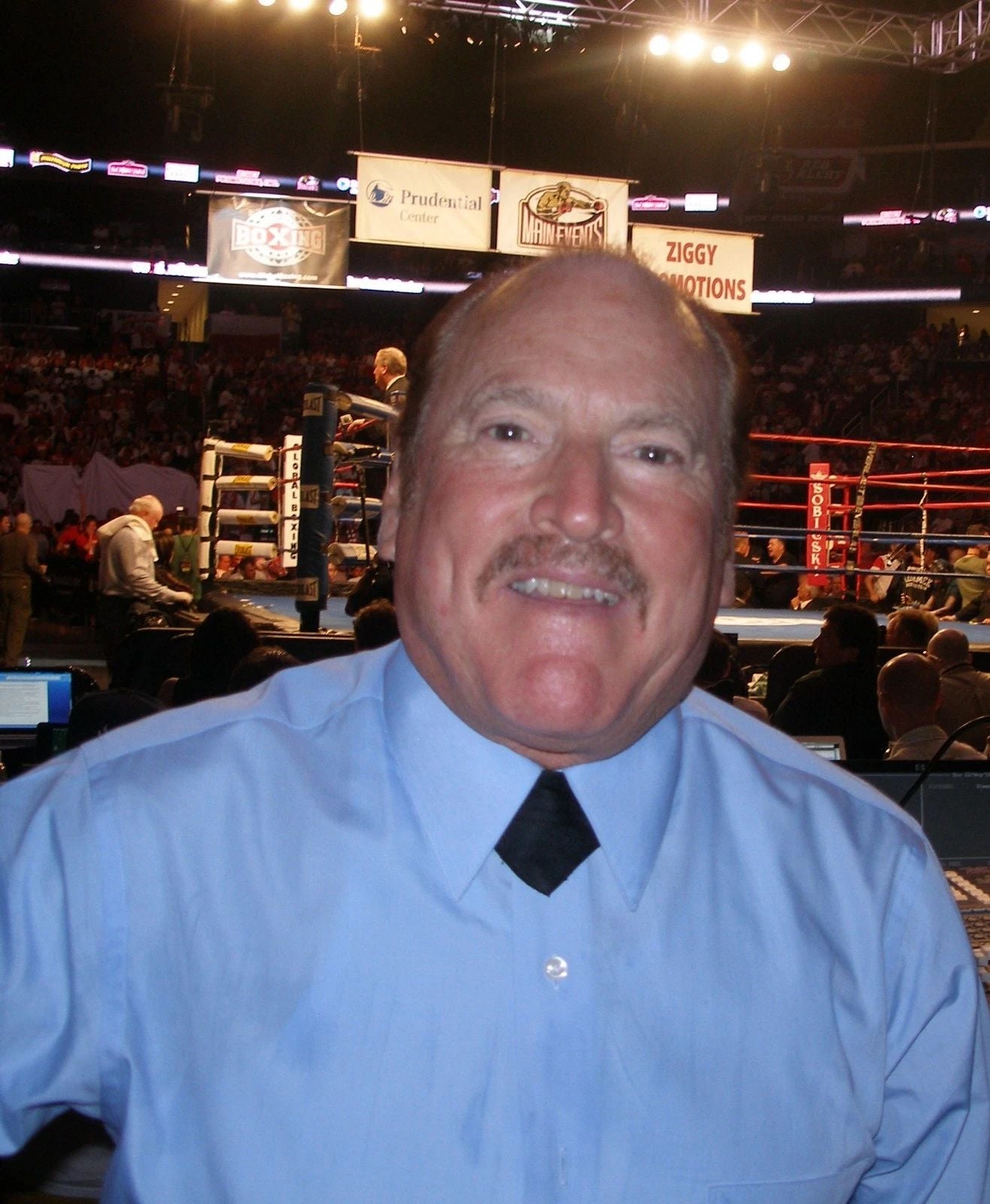 Steve Smoger Photo Boxing Picture Close Up 300 Piece Jigsaw Puzzle