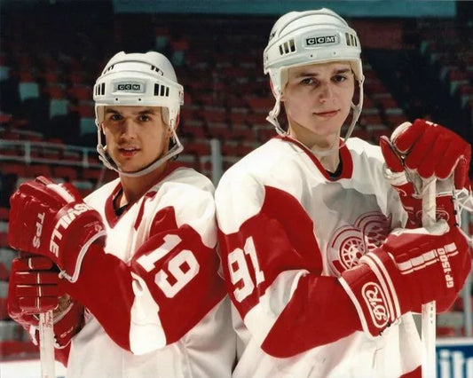 Steve Yzerman And Sergei Fedorov Glossy Photo Detroit Red Wings Print