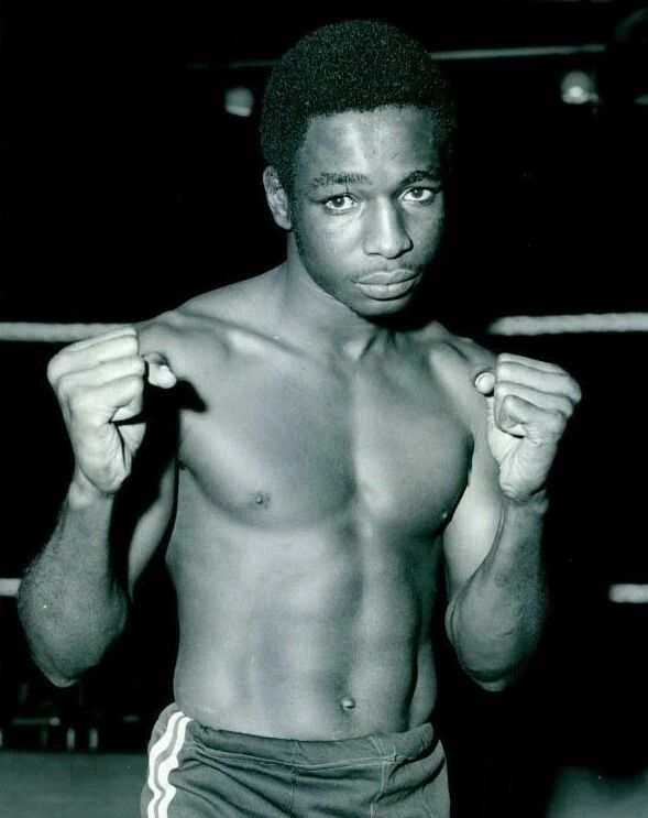 Sugar Ray Seales Photo Boxing Picture Close Up