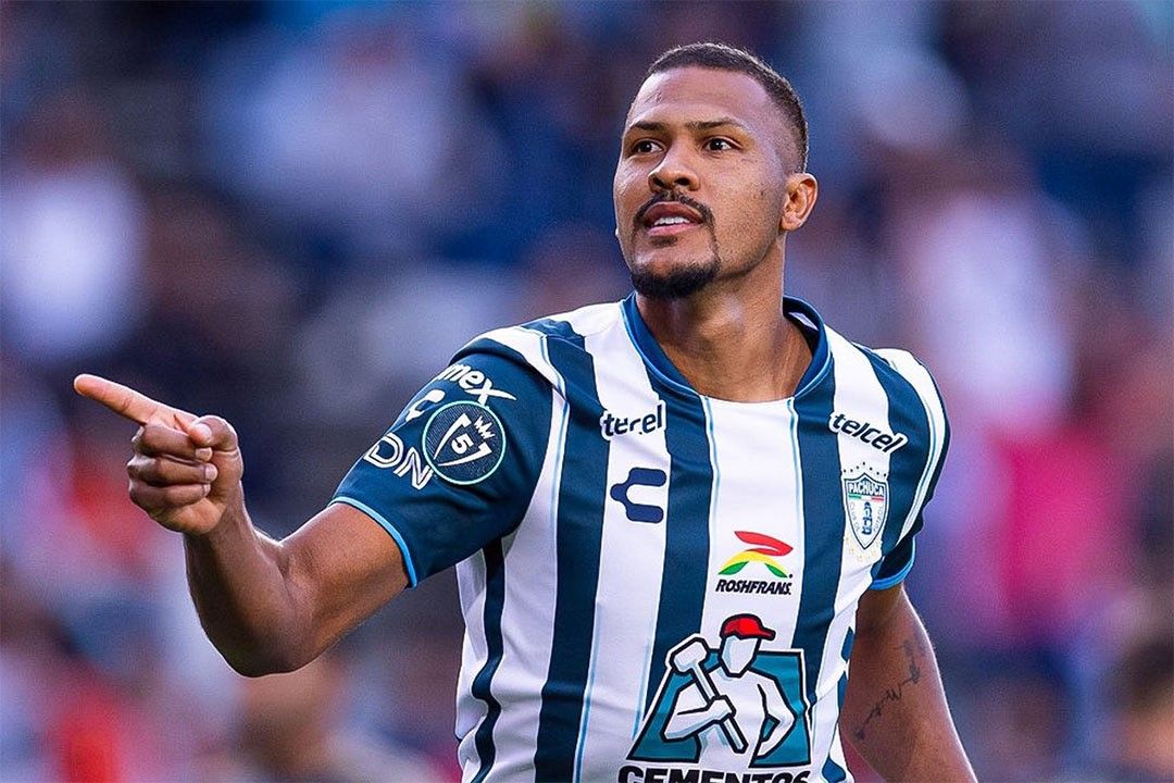 Salomon Rondon Pachuca Football Team Player Scorer Fans Jigsaw Puzzle