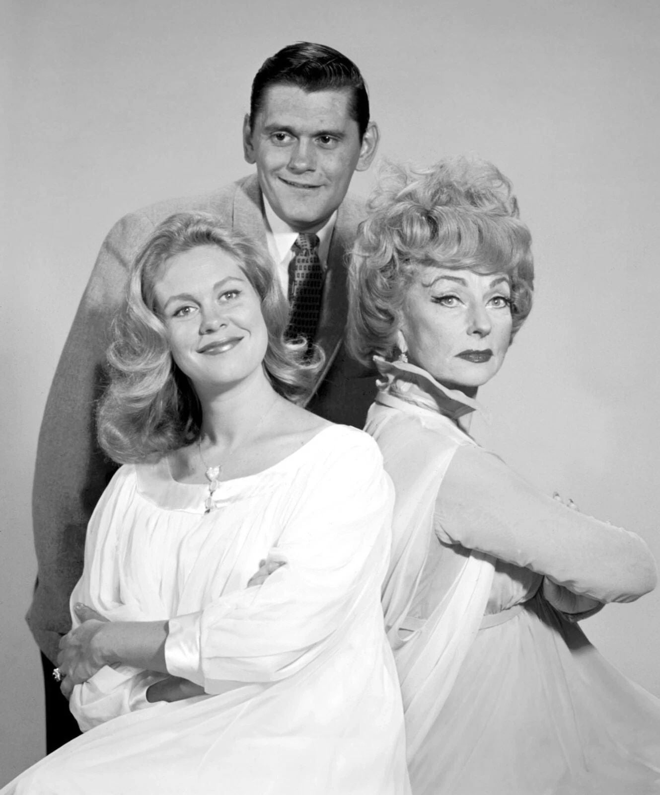 Samantha Endora & Darrin Stevens From Bewitched Picture Photo