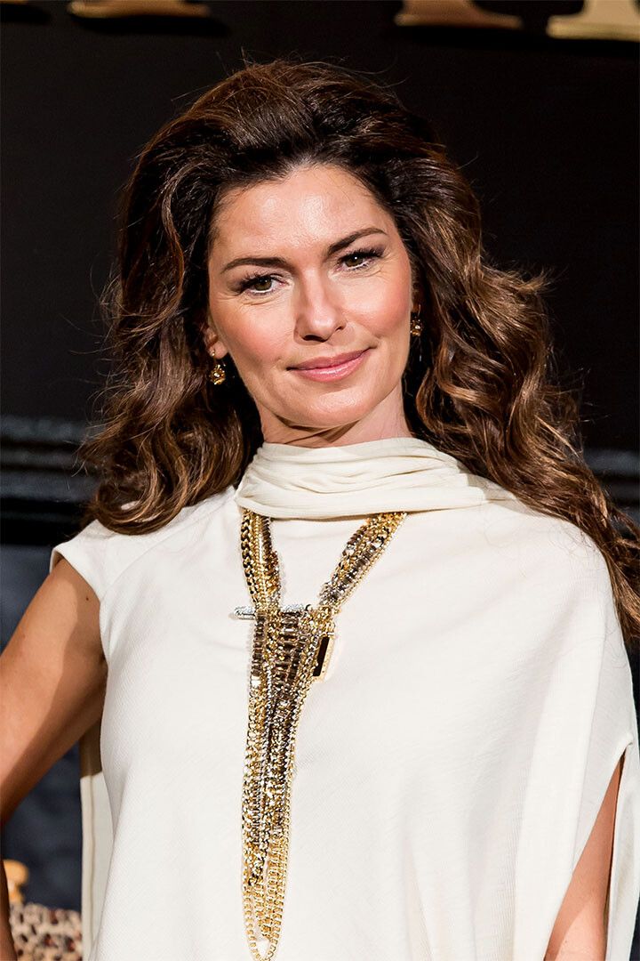 Shania Twain Artist Songwriter With White Dress Wall Home Decor Jigsaw Puzzle