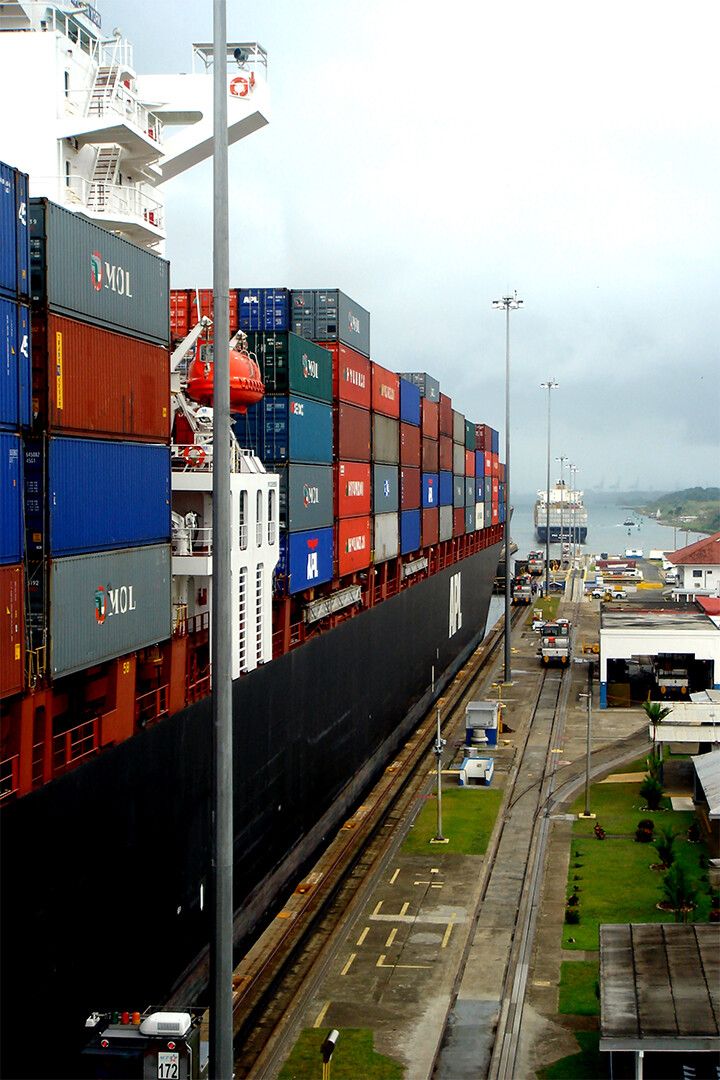 Ship Passing Through Gatun Locks Painting Print Jigsaw Puzzle