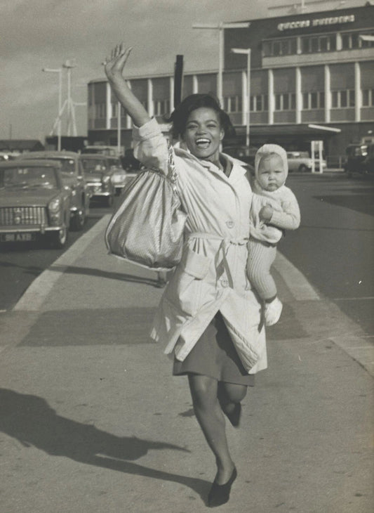 Signer & Actress Eartha Kitt Publicity Picture Keychain Print