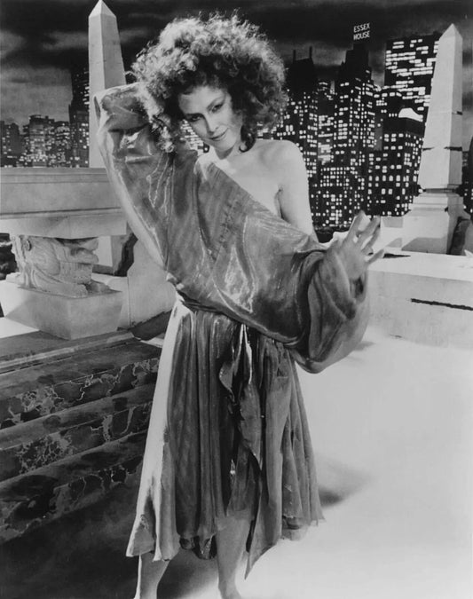Sigourney Weaver As The Gate Keeper Ghostbusters Movie Picture Magnet Print