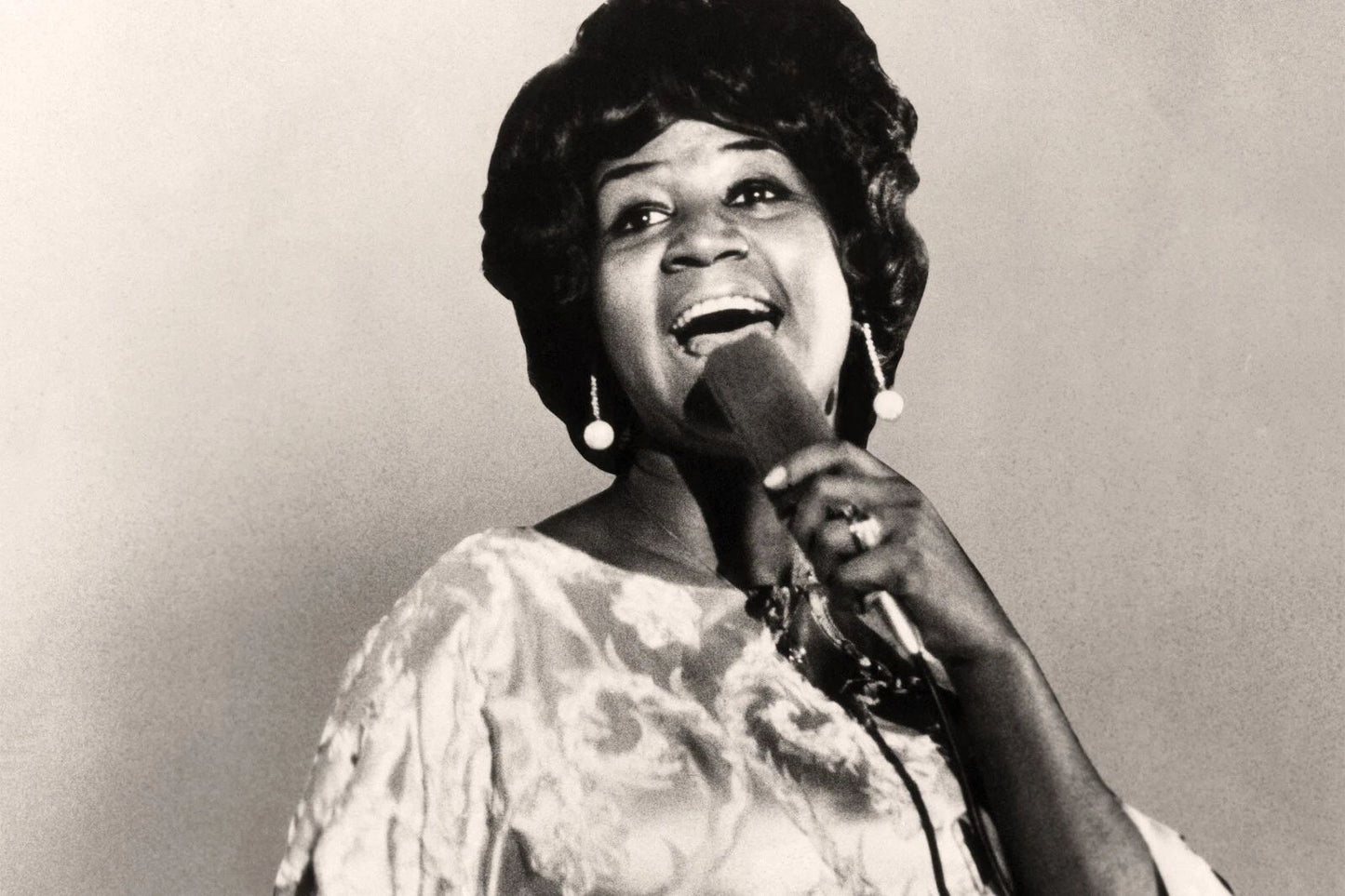 Singer Aretha Franklin Queen Of Soul Old Picture Poster Photo Print