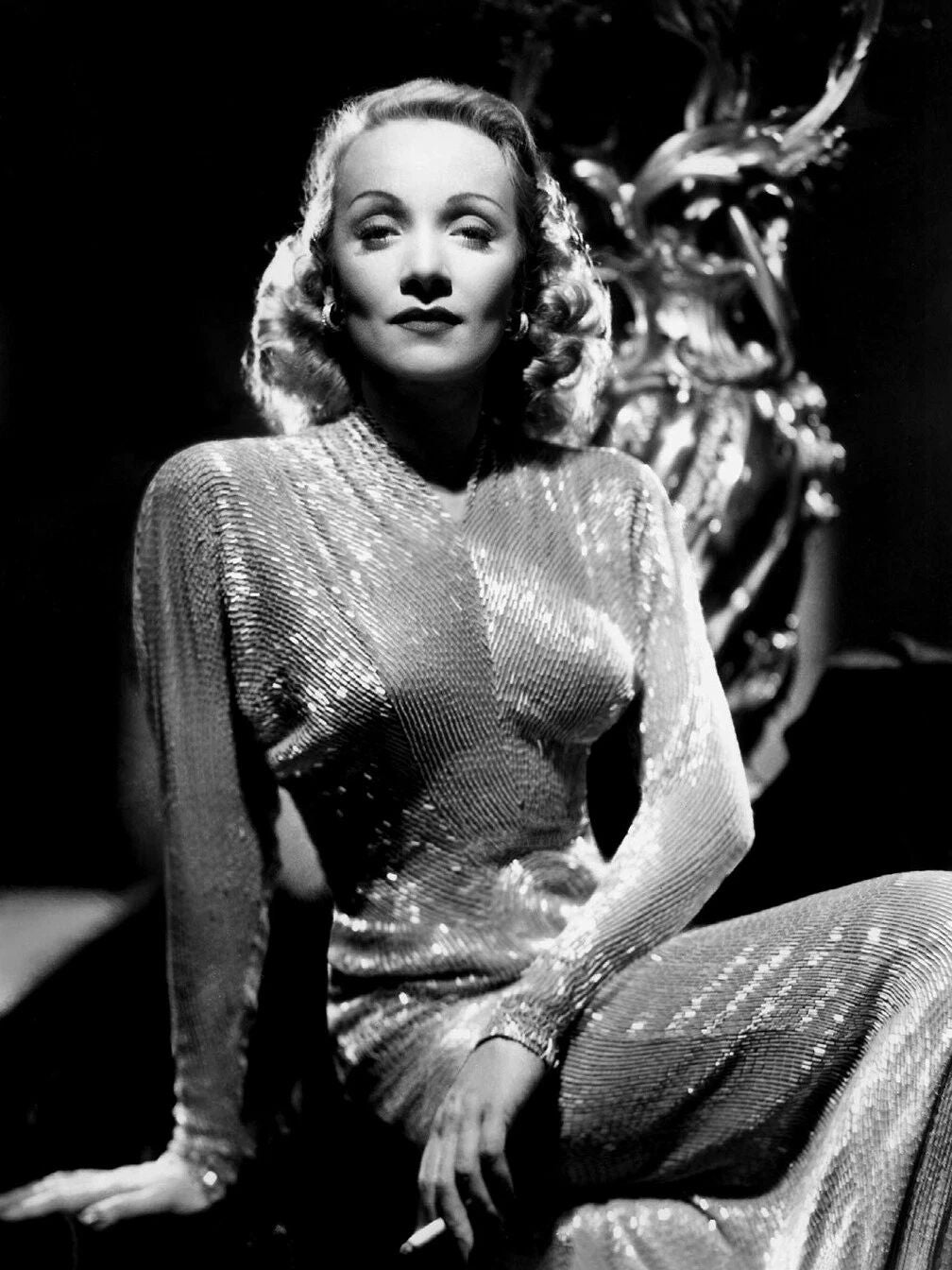 Singer Actress Marlene Dietrich In Dress Retro Publicity Photo 4 X 6 Reprint