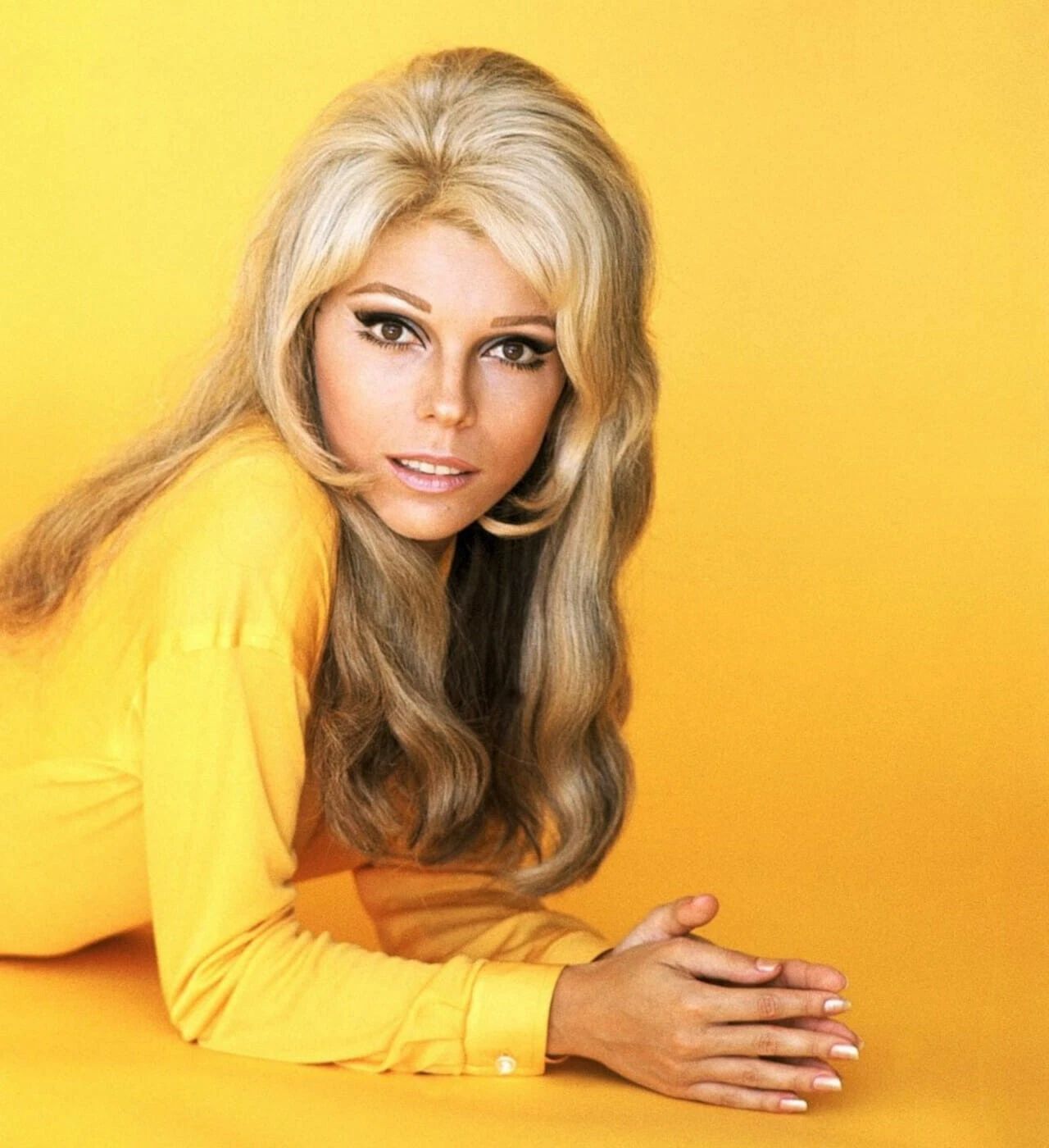 Singer & Actress Nancy Sinatra Publicity Picture Portrait Photo