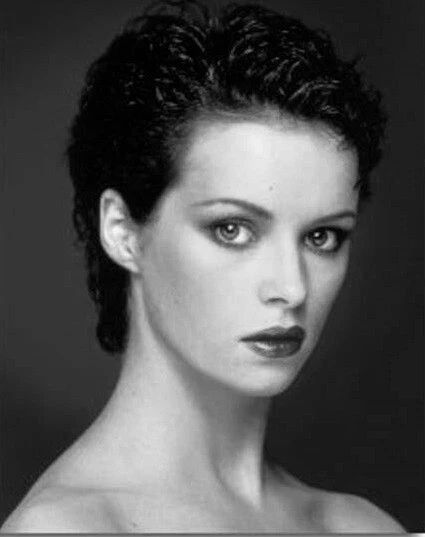 Singer & Actress Sheena Easton (#01) Classic Picture Keychain Keychain Print