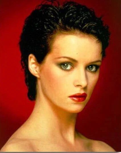 Singer & Actress Sheena Easton (#12) Classic Picture Poster Photo Print