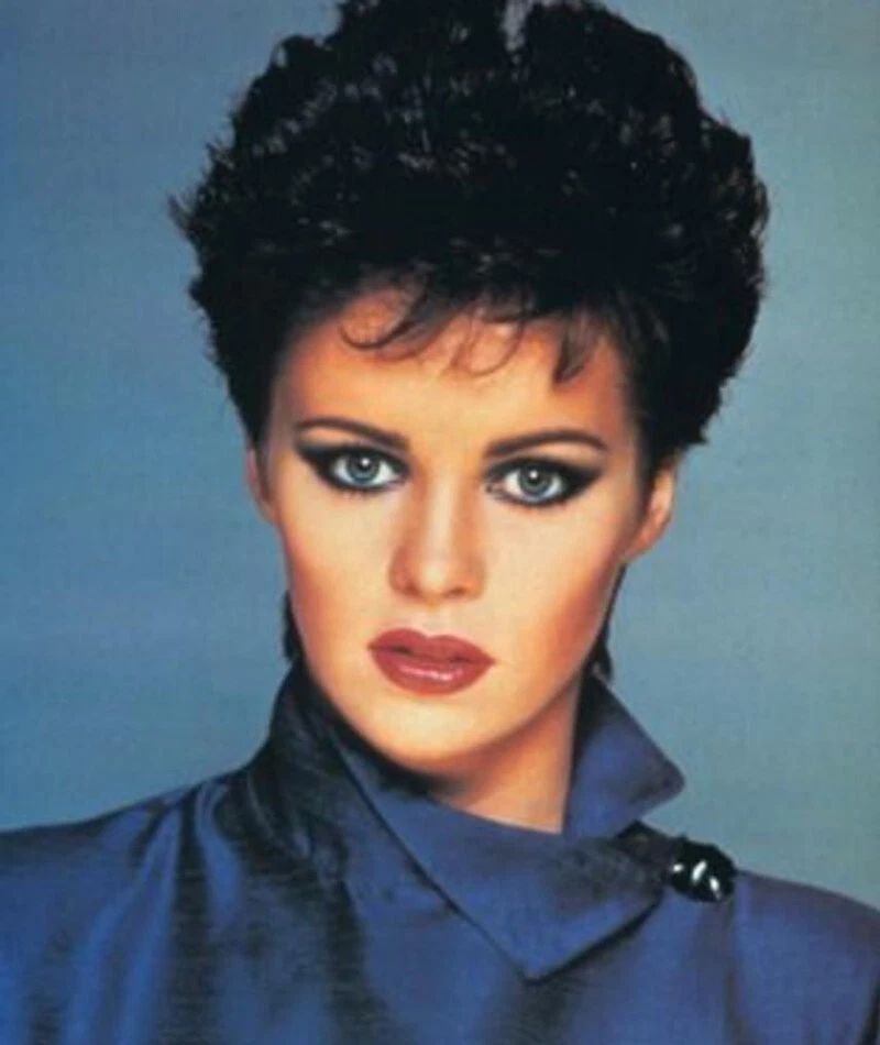 Singer & Actress Sheena Easton (#14) Classic Picture Poster Photo Print