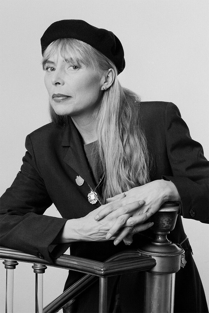 Singer Joni Mitchell Posing At Home Print Jigsaw Puzzle