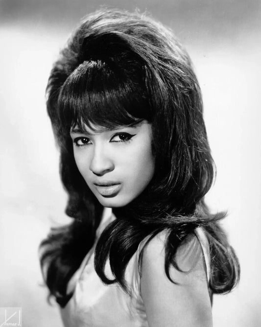 Singer Ronnie Spector Retro Publicity Picture Poster Photo Picture Print