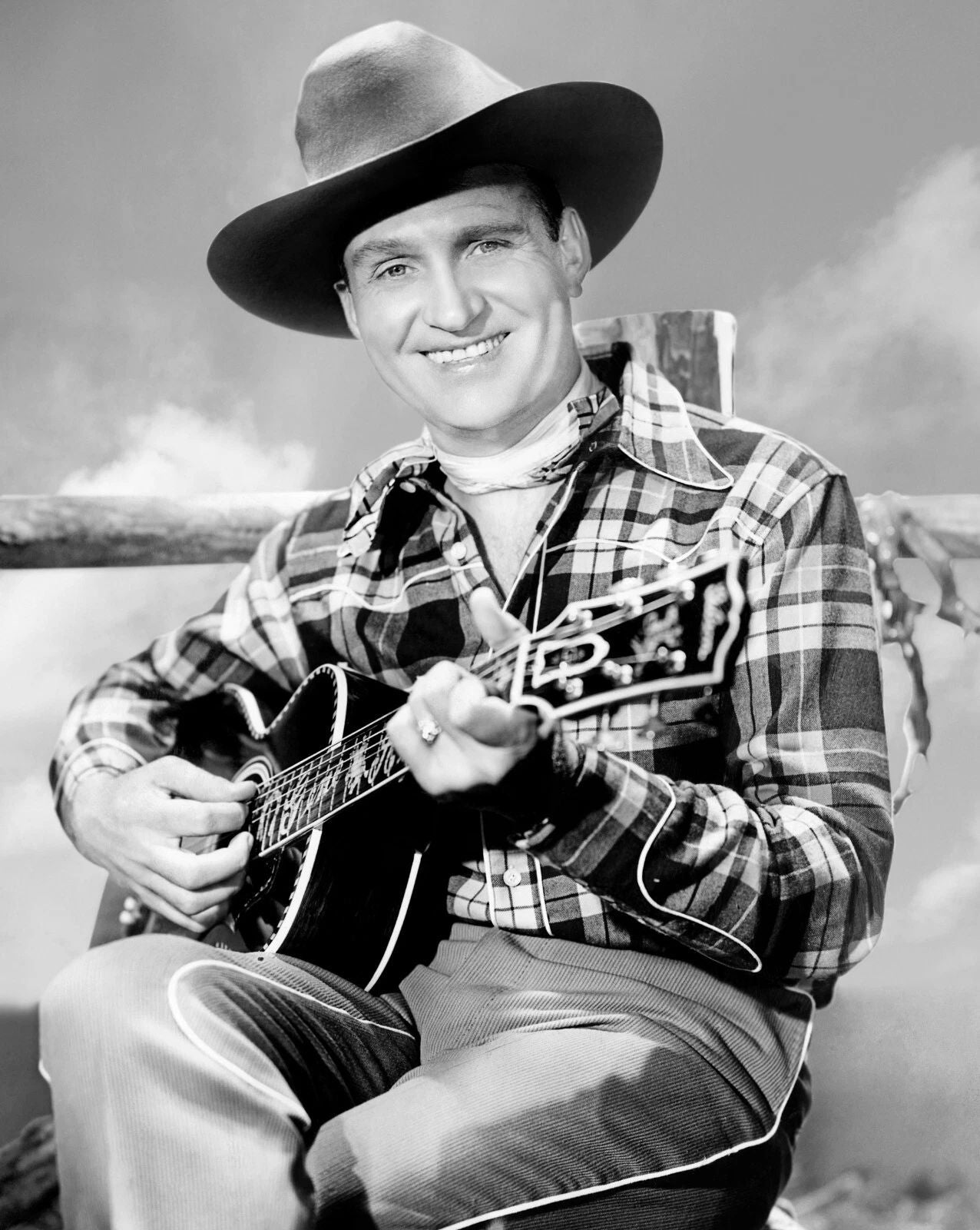 Singing Cowboy & Actor Gene Autry Western Publicity Picture Photo Print