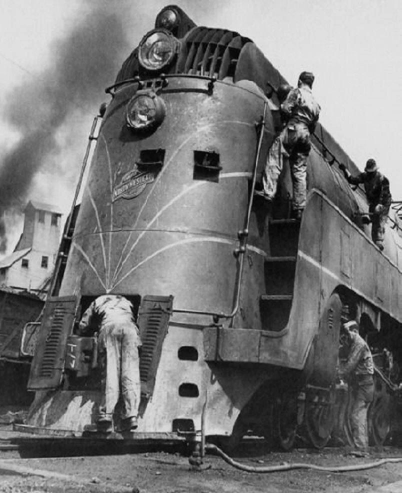 Soldiers Working On Locomotive Train Classic Retro Print 300 Piece Jigsaw Puzzle