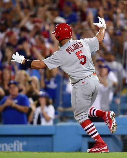 St. Louis Cardinals Albert Pujols Glossy Photo 700Th Homerun Print Poster