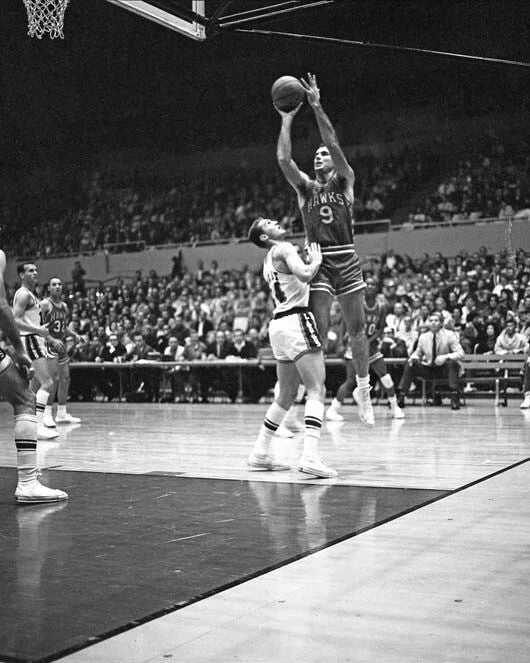 St Louis Hawks Bob Pettit Vs Lakers Jerry West Keychain Keychain Glossy Print
