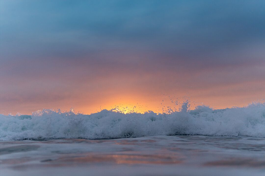 Sunset Sky Over Waving Sea Washing Shored Art Wall Decor Jigsaw Puzzle