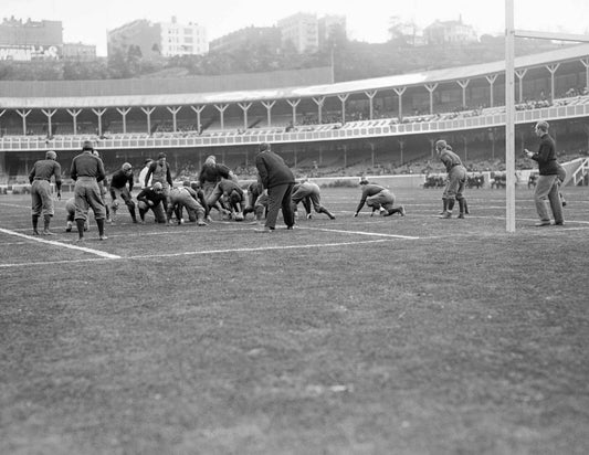 Syracuse Vs Carlisle Football Game Vintage Old Photo Picture Reprint