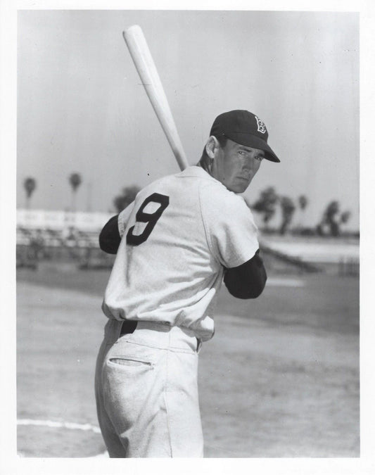 Ted Williams Keychain Boston Red Sox Mlb Baseball Picture Posed Stance Bw