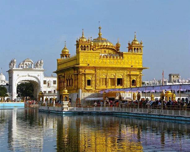 The Golden Temple Harmandir Sahib India Amritsar Glossy Photo Print Poster