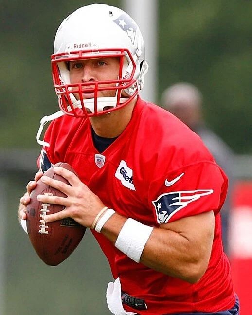 Tim Tebow Magnet New England Patriots Nfl Football Close Up