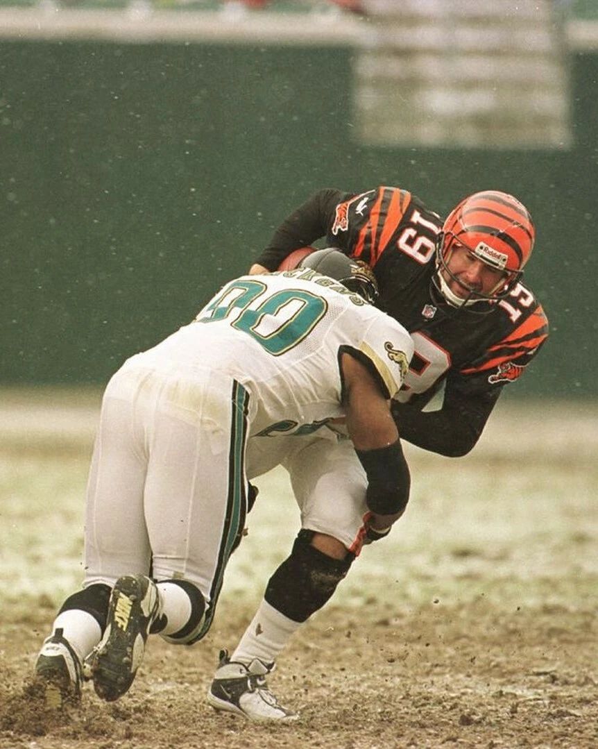 Tony Brackens Photo Jacksonville Jaguars Picture Nfl Football Vs Bengals